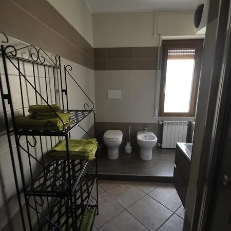 Al 32 Y 3 Bed and Breakfast 2*